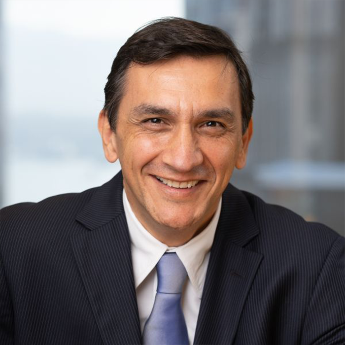Mercer_SR_Headshots_Imgs_Bueno