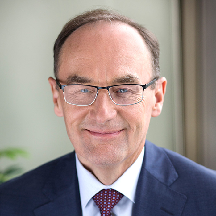 Mercer_SR_Headshots_Imgs_Wallace
